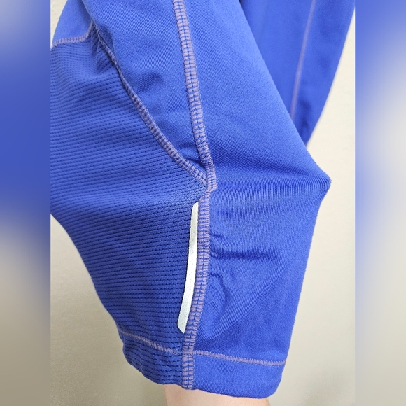 Athleta small blue Dobby be free knicker cropped leggings running Pants Athletic - Picture 6 of 10